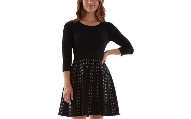  Womens Juniors’ Patterned-Skirt Knit Sweater Dress, Black/XXS