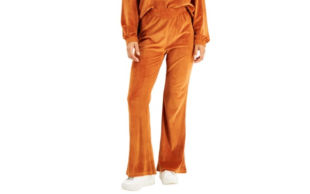  Juniors’ Ribbed Velour Flare-Leg Pants, Medium