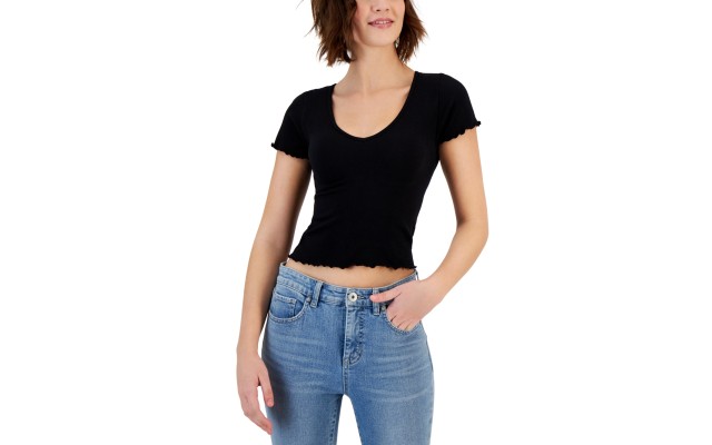  Juniors’ Lettuce-Trim Seamless V-Neck Top, Black, Small