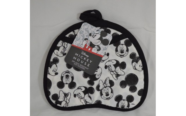 Disney Mickey Mouse 2pk Heat Resistant Pot Holders, Black/White