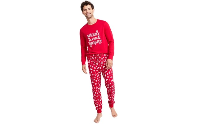  Matching Men s Merry Snowflake Mix It Family Pajama Set, Red, Medium