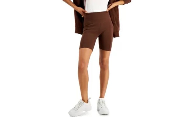  Juniors’ Side Pocket Biker Shorts, Brown, Small