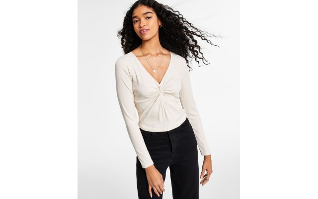  Juniors’ Twist Front Top, Beige/L