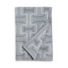Hudson Park Collection Lambswool/Cashmere Interlocking Jacquard Throw, Gray, 50″x70″