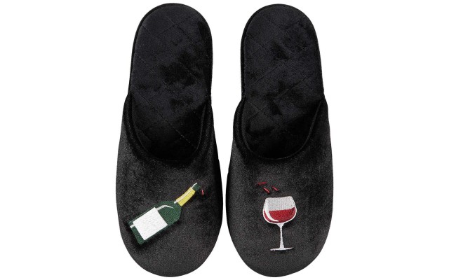  Women’s Velour Scuff Slippers, Black, Small