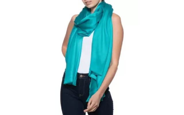  Womens Solid Oversized Wrap