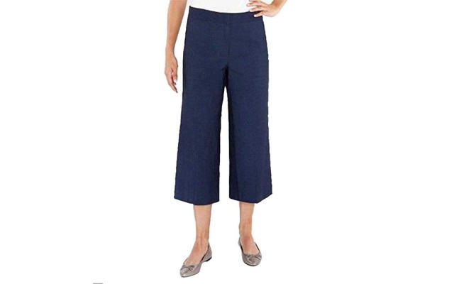  Italy Women’s Crop Pants (Denim, 4×23)