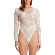 Monique Lhuillier x Hanky Panky Gallon Lace Bodysuit in Monique Lhuillier Blush