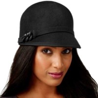 Nine West Women’s Chain-Trim Wool Cap, Black