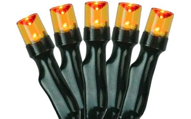  20 Battery Operated Orange LED Wide Angle Christmas Lights – 9.5 ft Green Wire