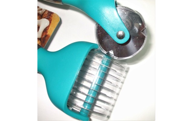 Pastry Decorating Cutter- Blue