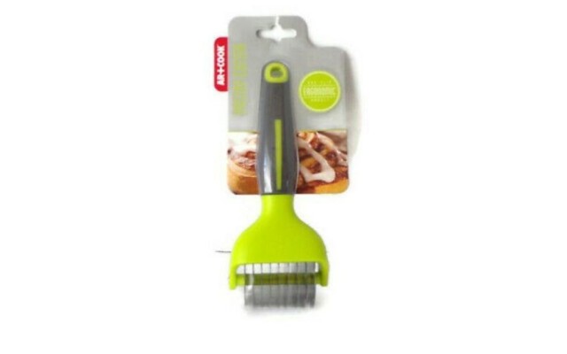Pastry Decorating Cutter, Green