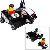 Pin Mates Batman Classic TV Series Batcycle with Batman and Robin Wooden Collectible Set – Convention Exclusive