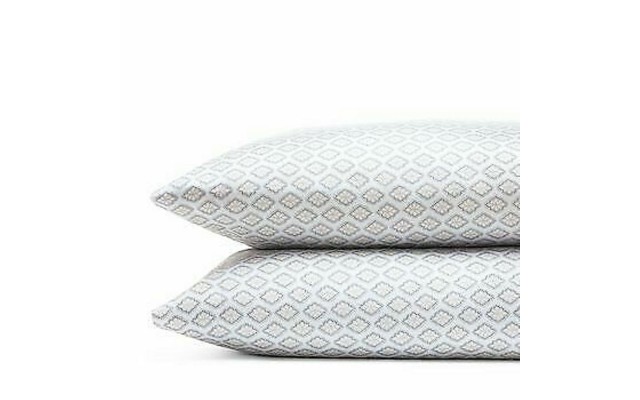  Home Medallion Jardin / Ayana 100% Cotton Pillowcase Pair, Standard/ Queen, Purple