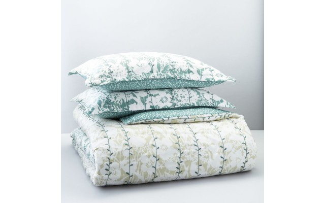  Ombre Vines Reversible Green and White Floral King Duvet Set