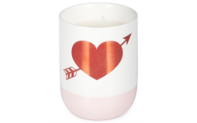 Twos Company Heart And Arrow Rose Scented Candle, White