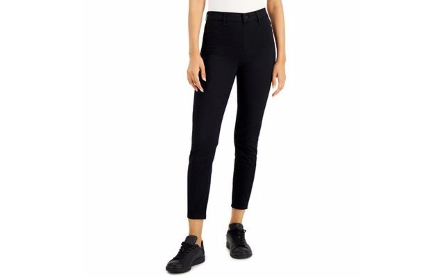  Juniors’ High Rise Pull On Skinny Jeans, Black, X-Small