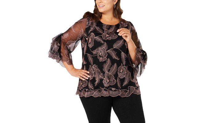  Plus Size Embroidered Statement-Sleeve Top (Pink, 1X)