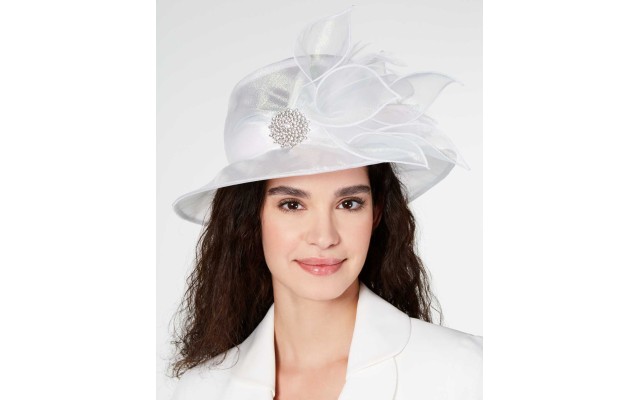  Metallic Organza Cloche (Natural, 22-2/5″)