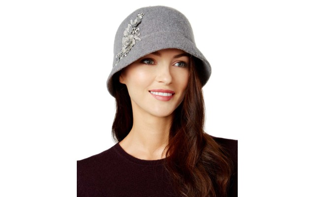  Women’s  Applique Melton Cloche Hat (Grey)