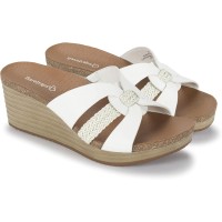 BareTraps yadora Women’s Sandals & Flip Flops, White, 8.5