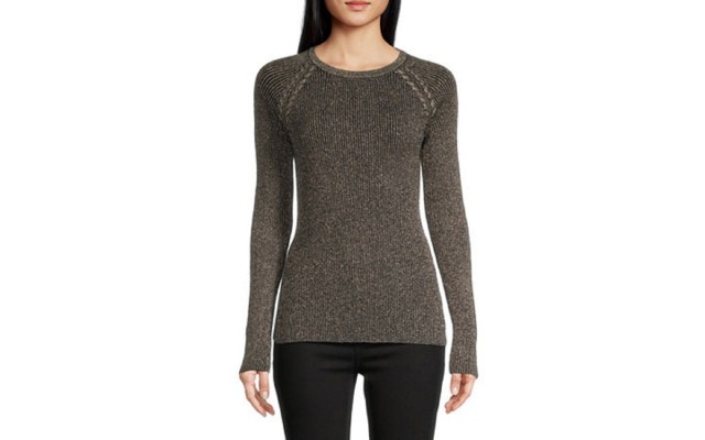  Juniors’ Ribbed Braided-Shoulder Metallic-Threaded Sweater, Black/Gold, Small