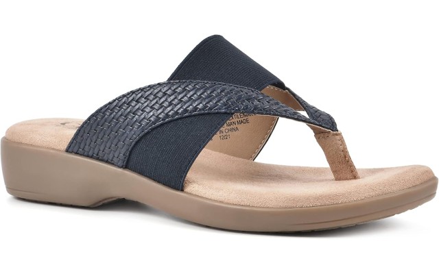  Women’s Bumble Thong Sandal, Navy, 7M