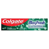 Colgate Max Fresh with Whitening Toothpaste with Mini Breath Strips, Clean Mint Toothpaste for Bad Breath, 6.3 Oz Tube. 1 Pack