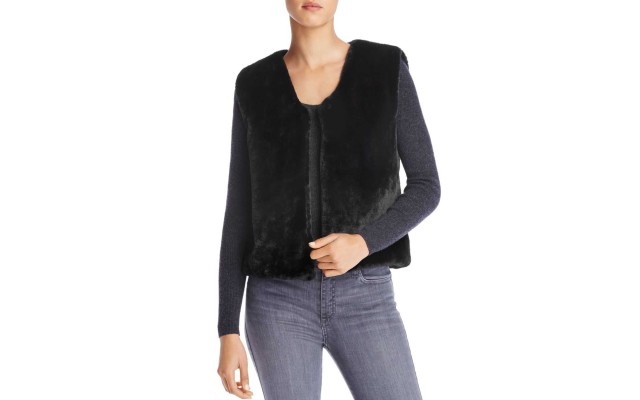  Women’s Faux-Fur Plush Vests, Black, Large / X-Large