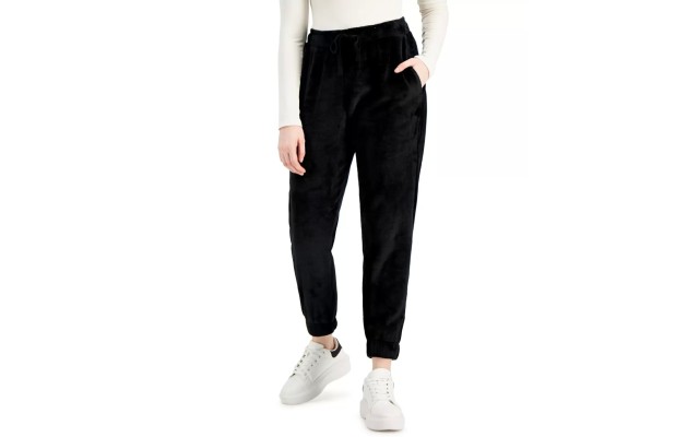  Juniors’ Plush Jogger Pants, Black, Small