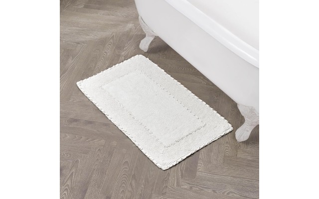  Ruffled Cotton Bath Rug, 20″ X 34″ – White