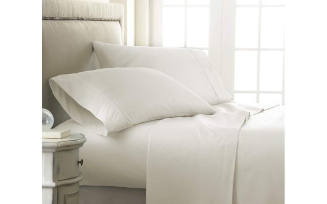  Expressed in Embossed by the Home Collection Checkered 4 Piece Bed Sheet Set, Queen – Ivory