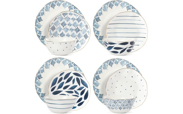  Blue Bay 12-Piece Dinnerware Set (Missing 1 Dinner Plates)