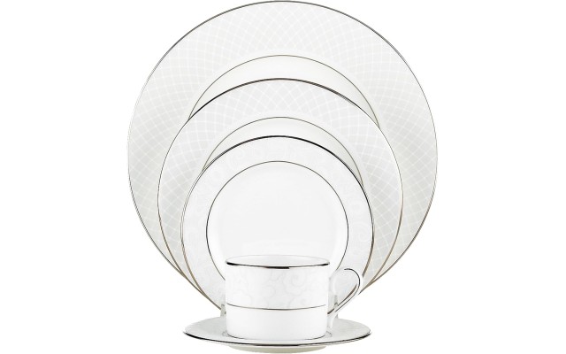  Venetian Lace 5 Piece Place Setting, White