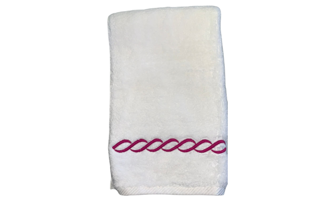 Matouk Milagro Classic Chain Basic Hand Towel, Magenta, 20×32