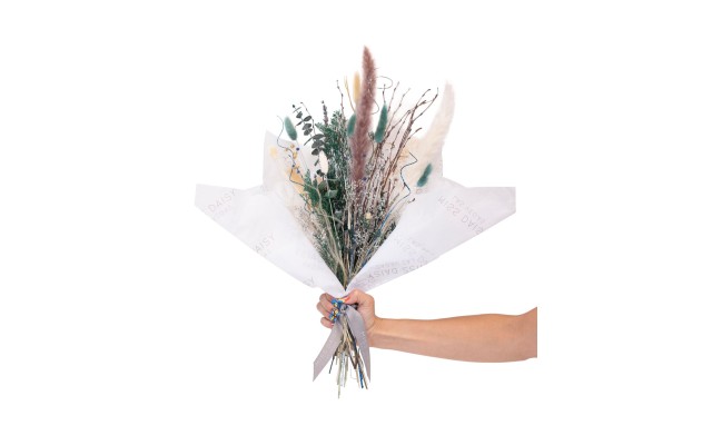 Miss Daisy Large Dried Floral Bouquet, White, 16″ x 12″