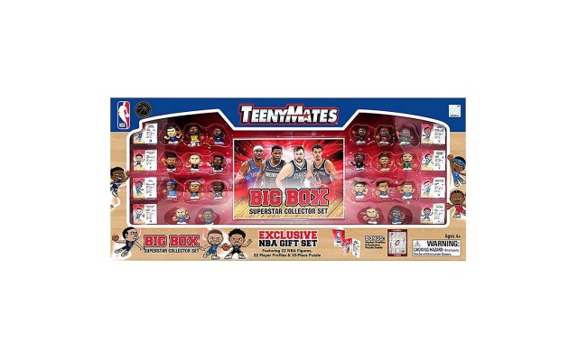 NBA 2024 Basketball BIG BOX Superstar Collector Gift Set