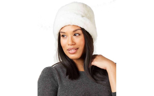  Women’s Faux Fur Cuff Cloche Hats, White