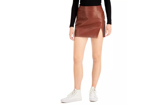  Juniors’ Faux-Leather Slit Skirt, Chocolate, Large