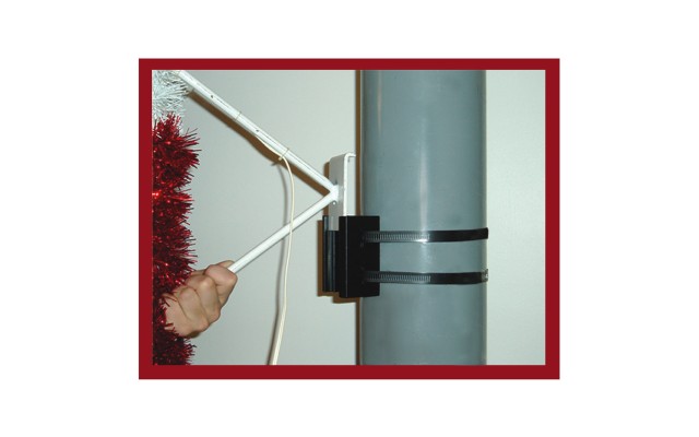  4′ Diamond Snowflake Pole Decoration With 48 Led Lights
