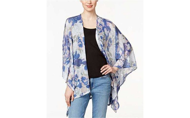  Watercolor Floral Batwing Poncho