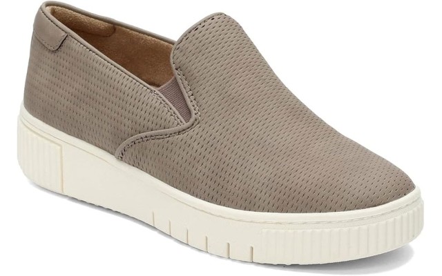  Women’s Natural Soul, Tia Platform Sneaker, Black, 8.5 W