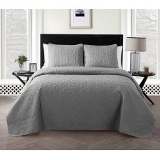 VCNY Home Caroline Embossed 3-Piece King Quilt Set, Gray