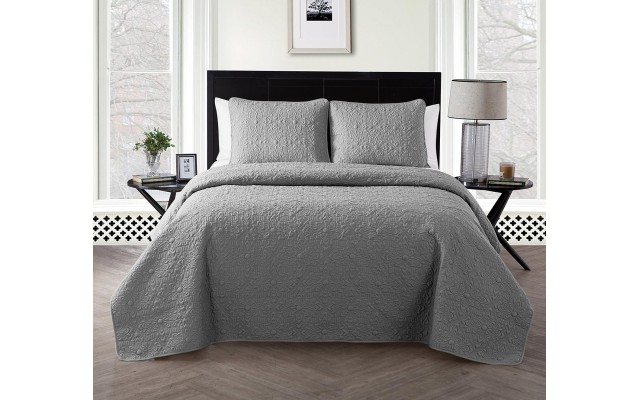  Caroline Embossed 3-Piece King Quilt Set, Gray