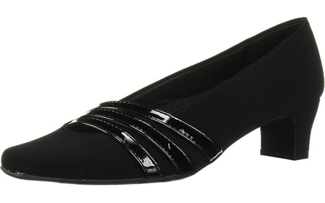  Entice Squared toe Pumps Black Snake 10M